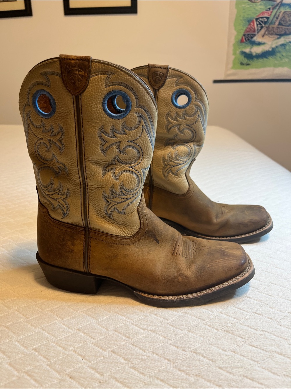 Ariat Brown and Tan Kids Western Pull-On Boots with Blue Accents, size 4